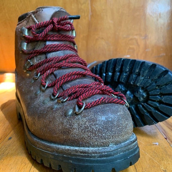 Dexter X Vibram Rugged Hiking Boots - Picture 8 of 16